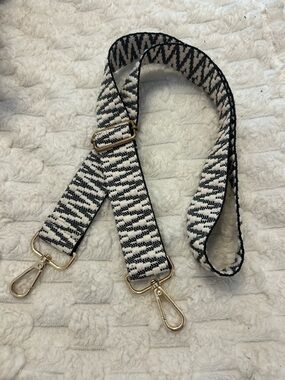 Black & White Woven Guitar Purse Strap | Gold Hardware | Replacement Adjustable